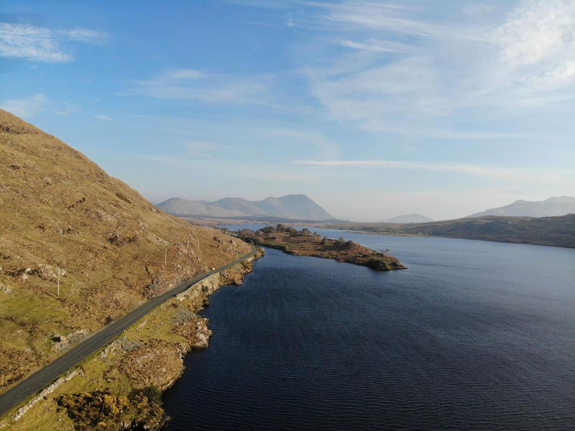 Lough Fee Renvyle别墅 外观 照片